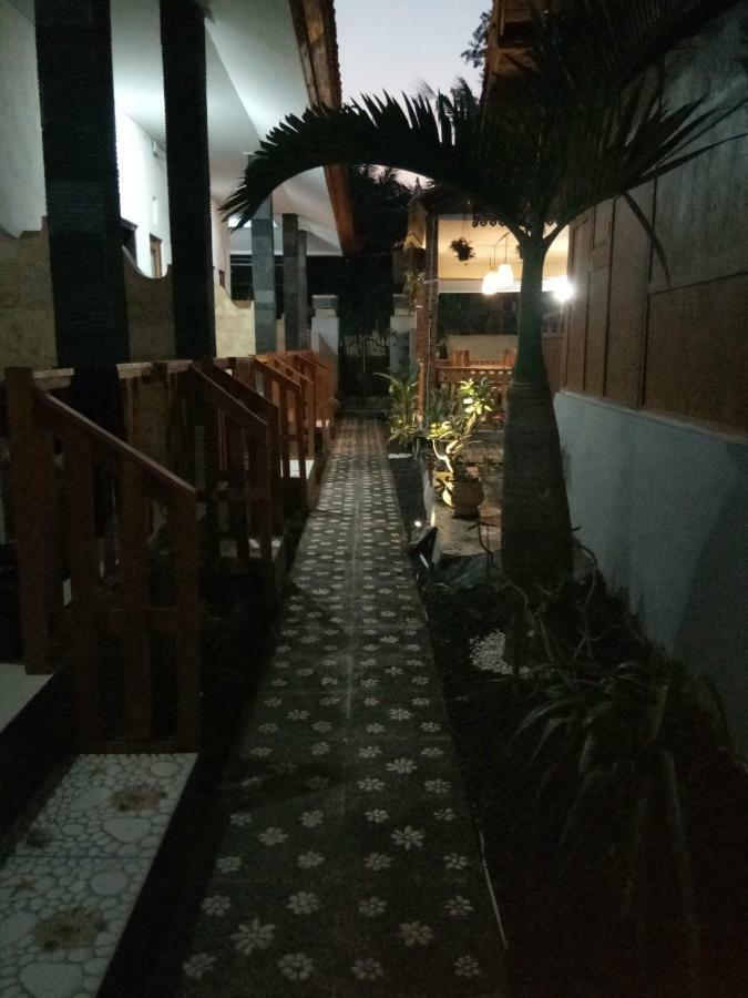 Bagoesfull Homestay Toyapakeh Zewnętrze zdjęcie